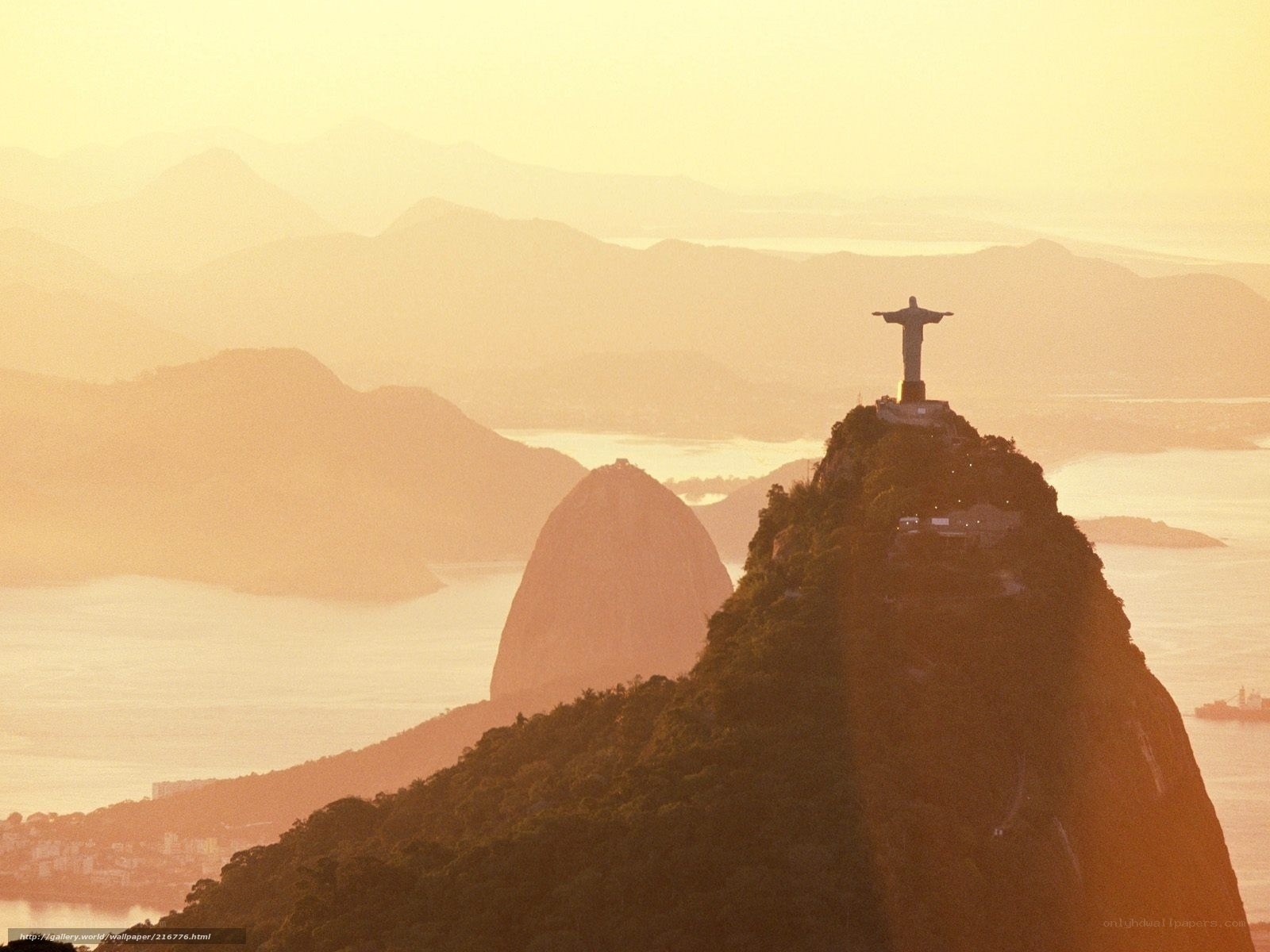 Christ the Redeemer at sunset