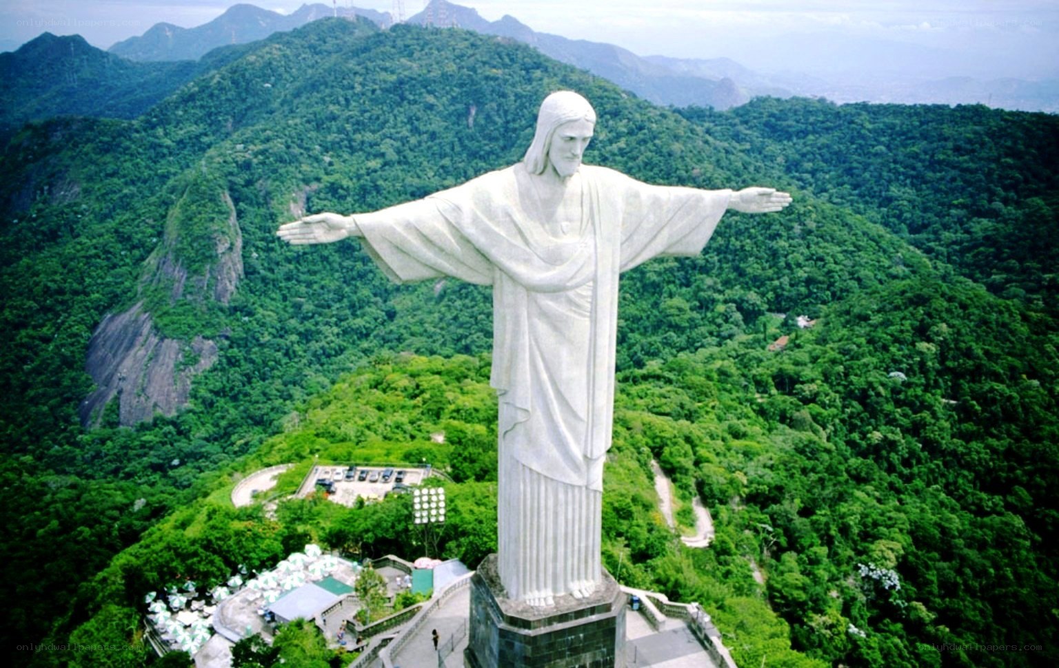 Christ the Redeemer statue