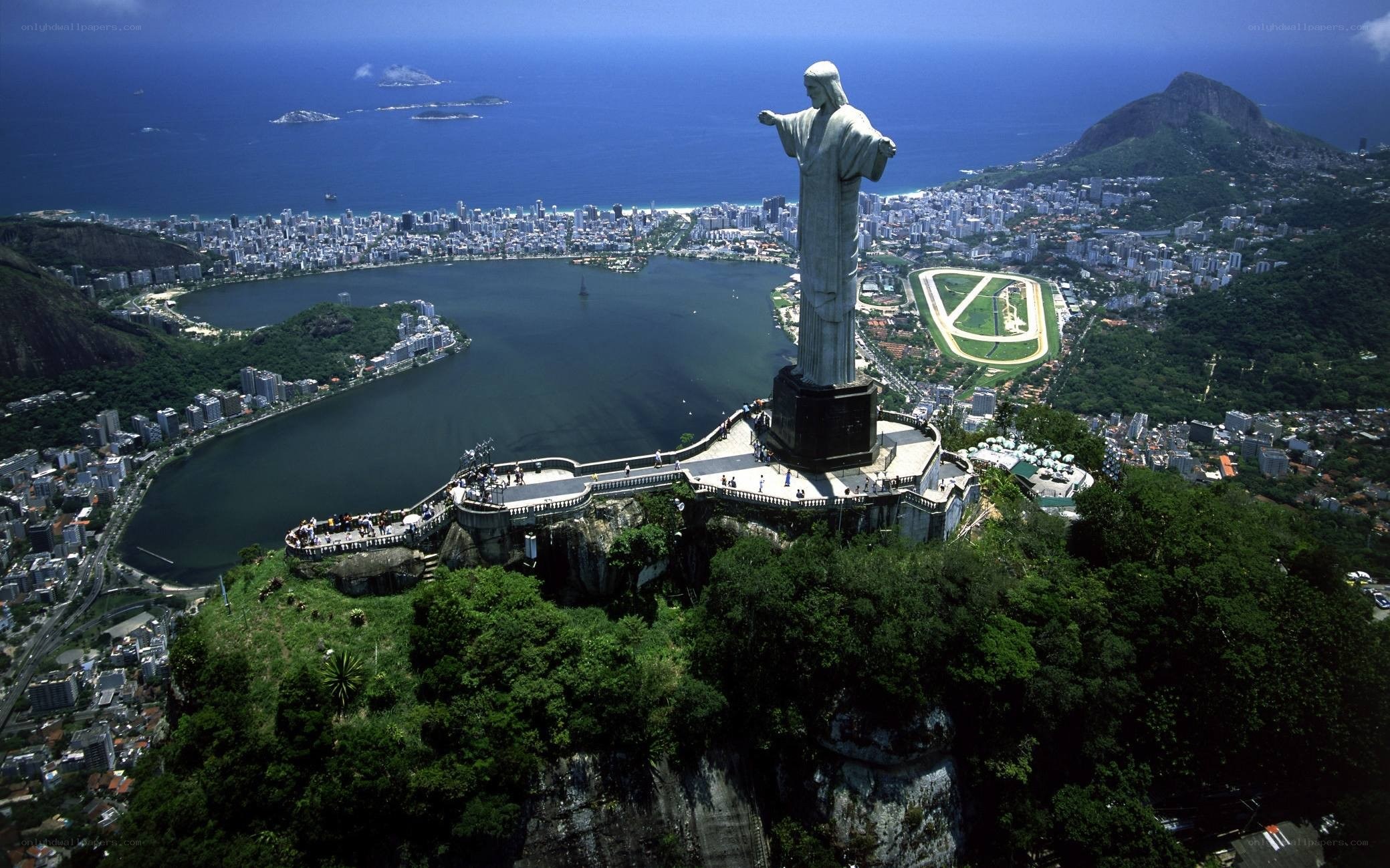 Christ the Redeemer statue