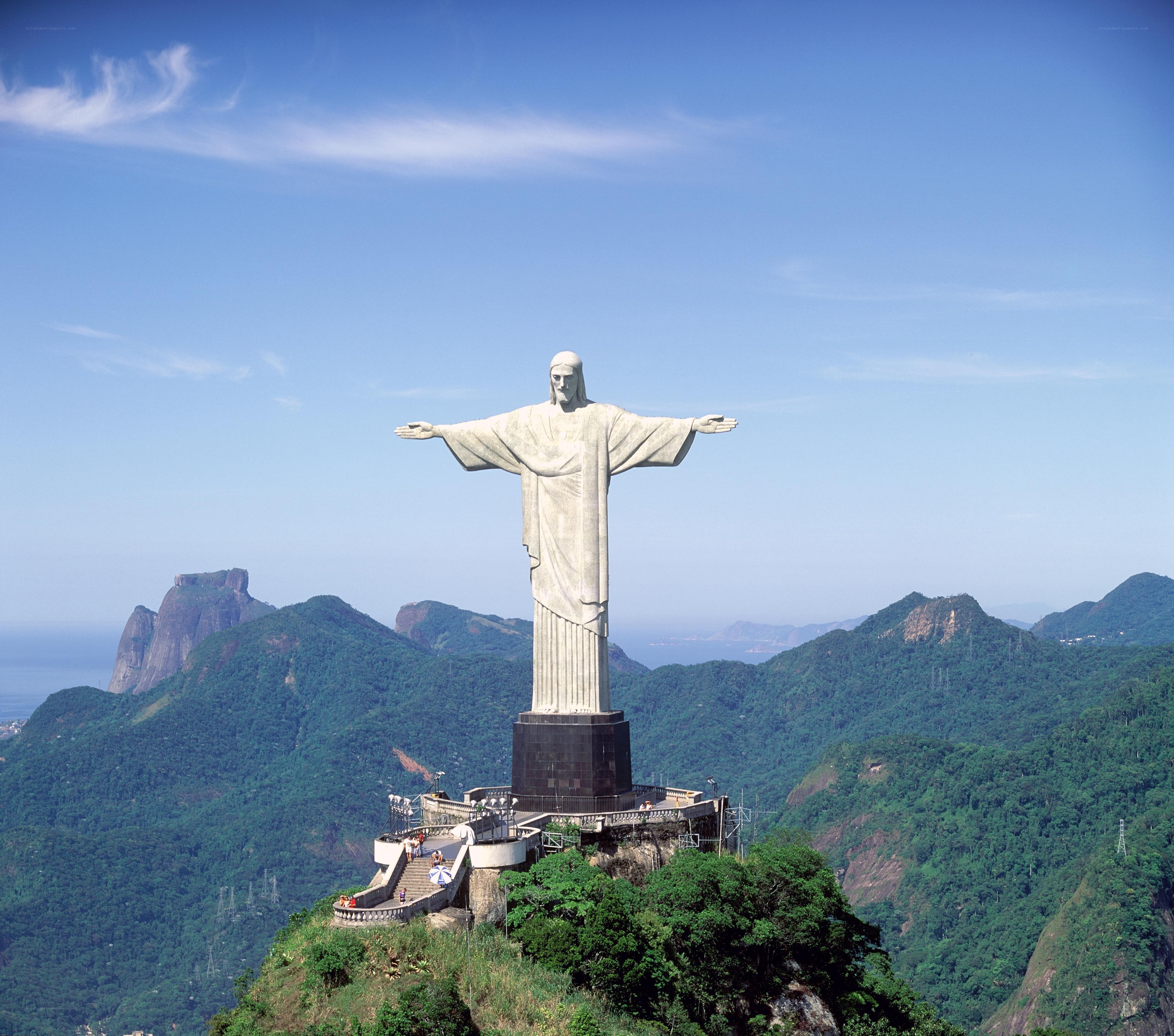 Christ the Redeemer statue