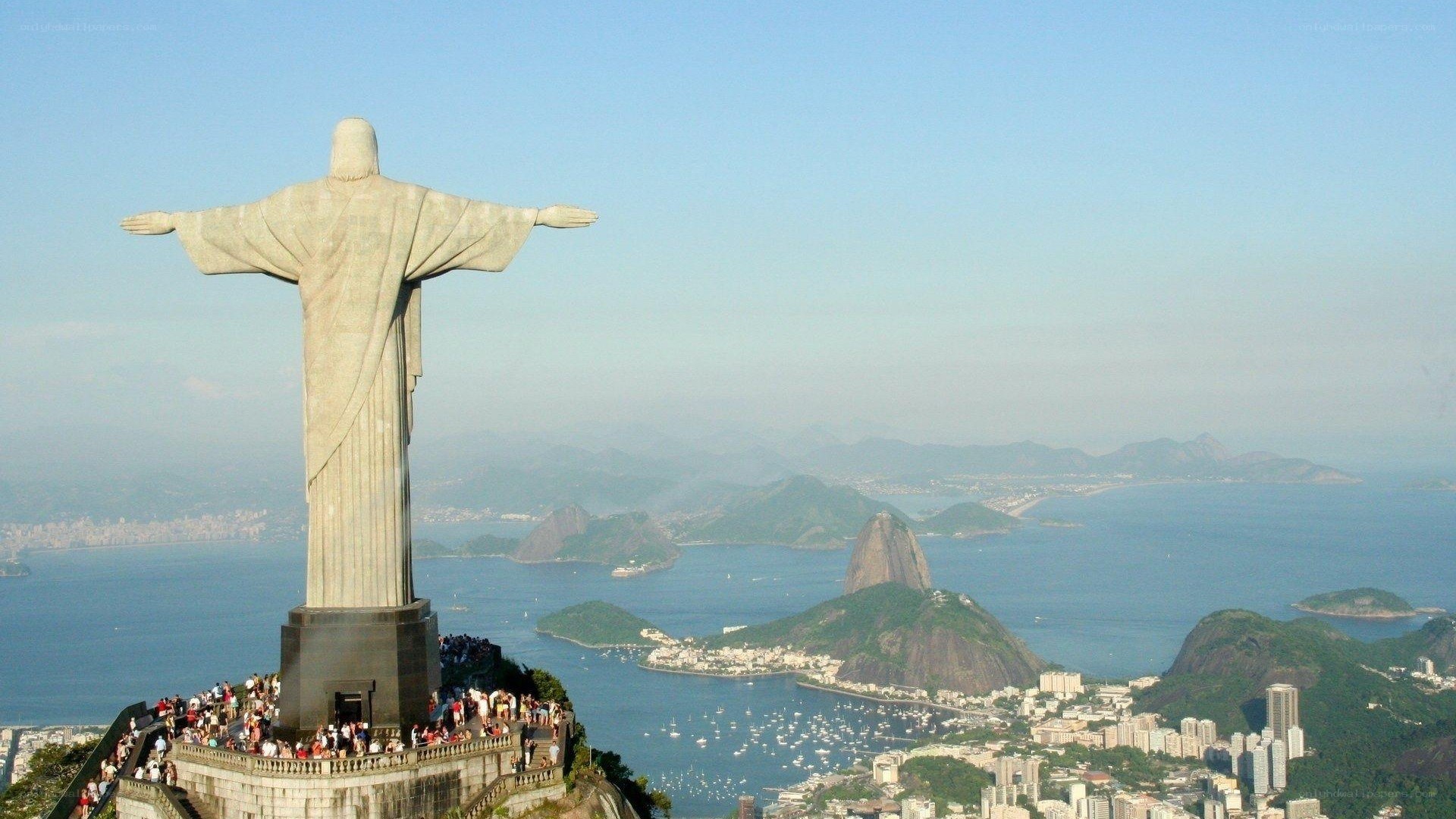 Christ the Redeemer statue
