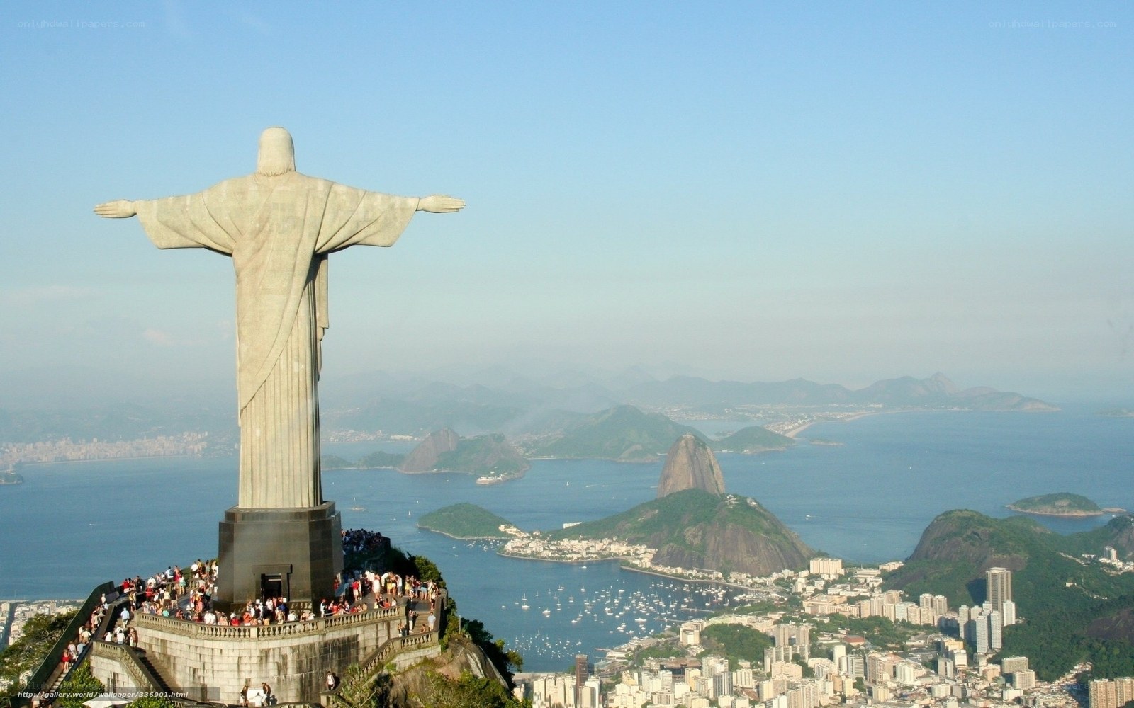 Christ the Redeemer statue