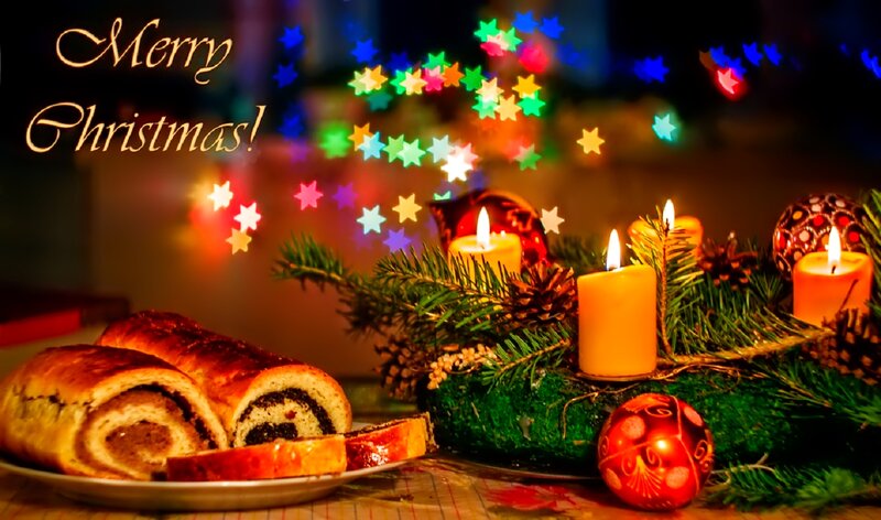 Christmas Cake and Candles — Green