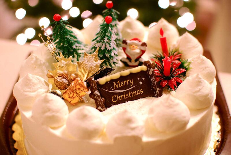 Christmas Cake with Decorations — White