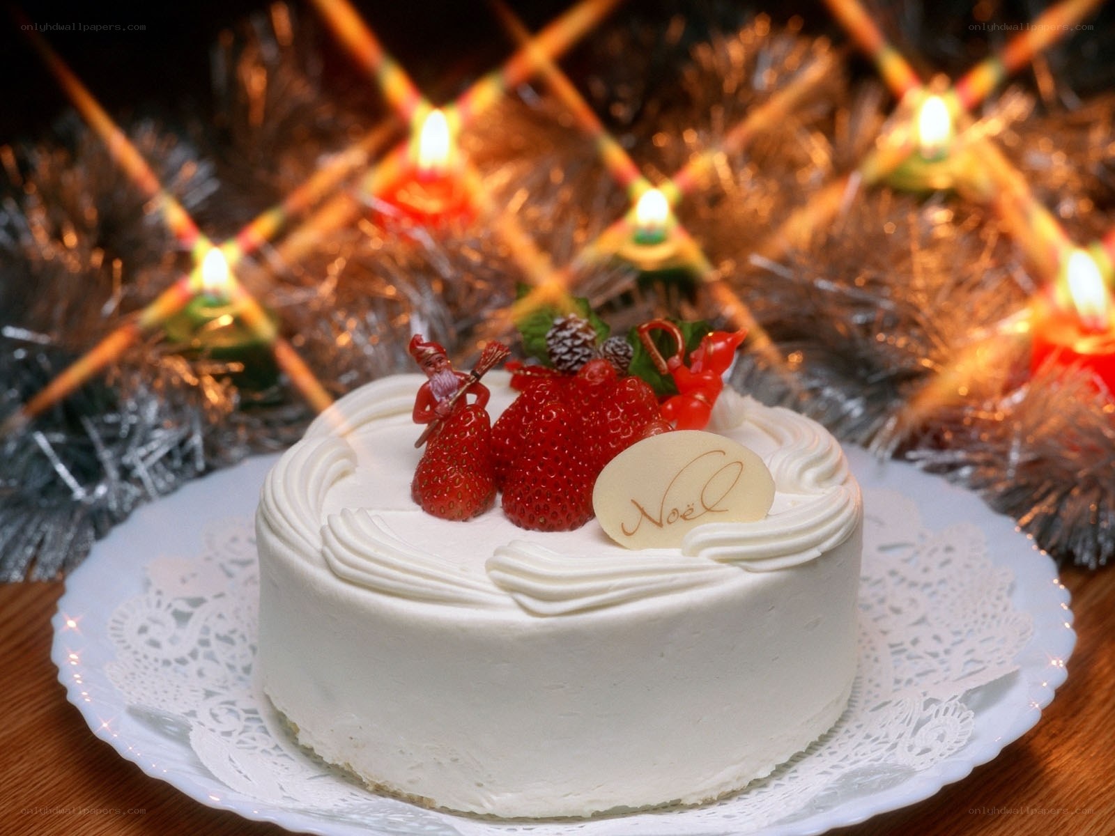 Christmas cake with strawberries