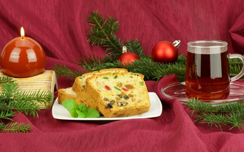 Christmas cake with tea