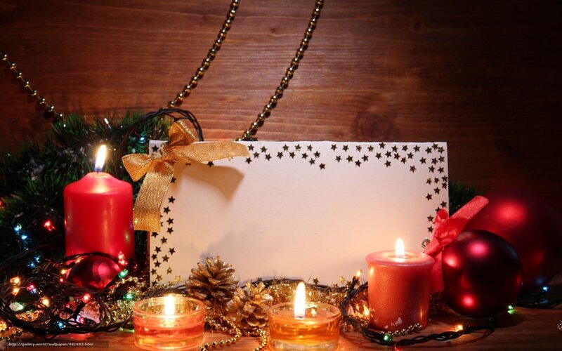 Christmas candle arrangement