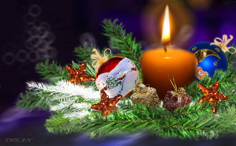 Christmas Candle Arrangement — Green, Festive, Night, Photograph