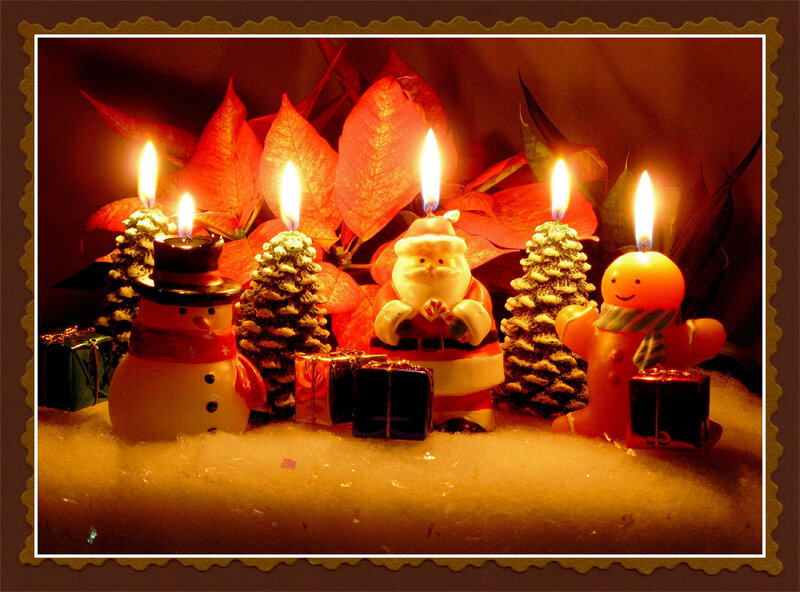 Christmas Candle Display — Red