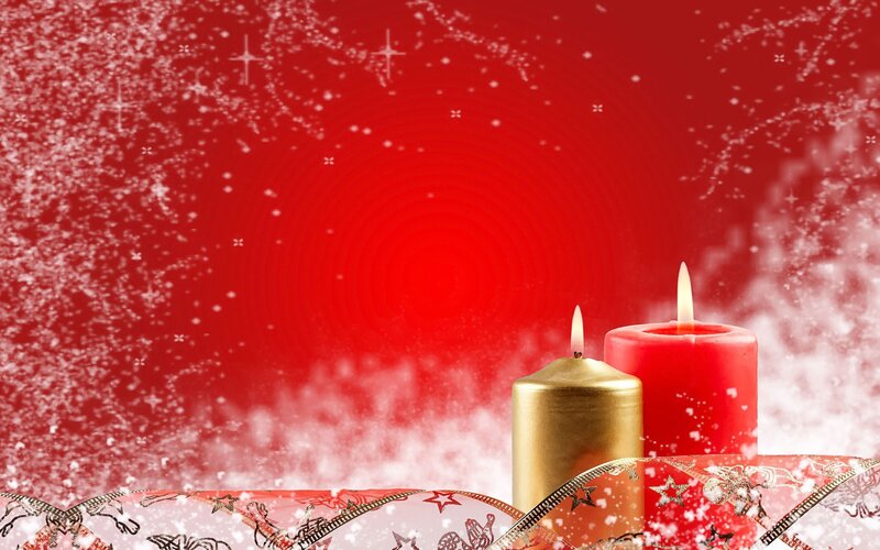 Christmas candles with snow
