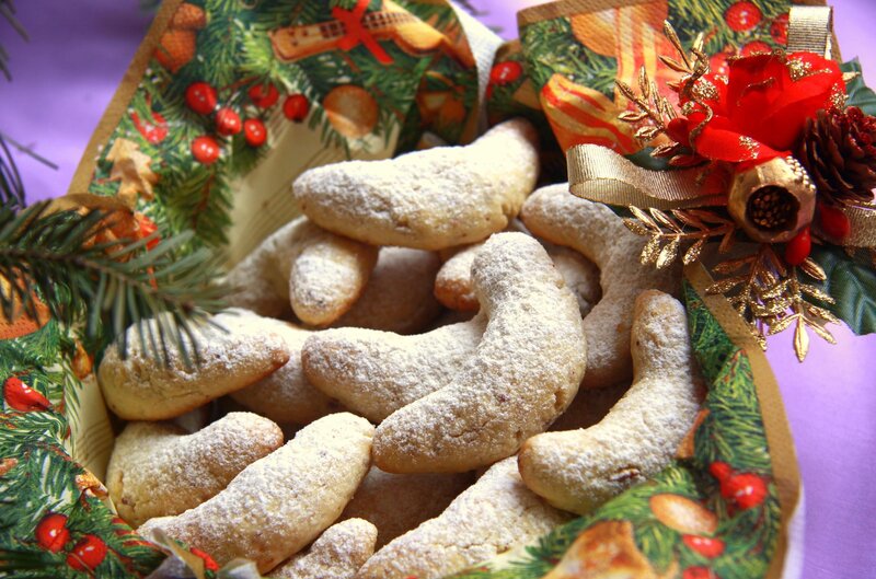 Christmas cookies in festive basket