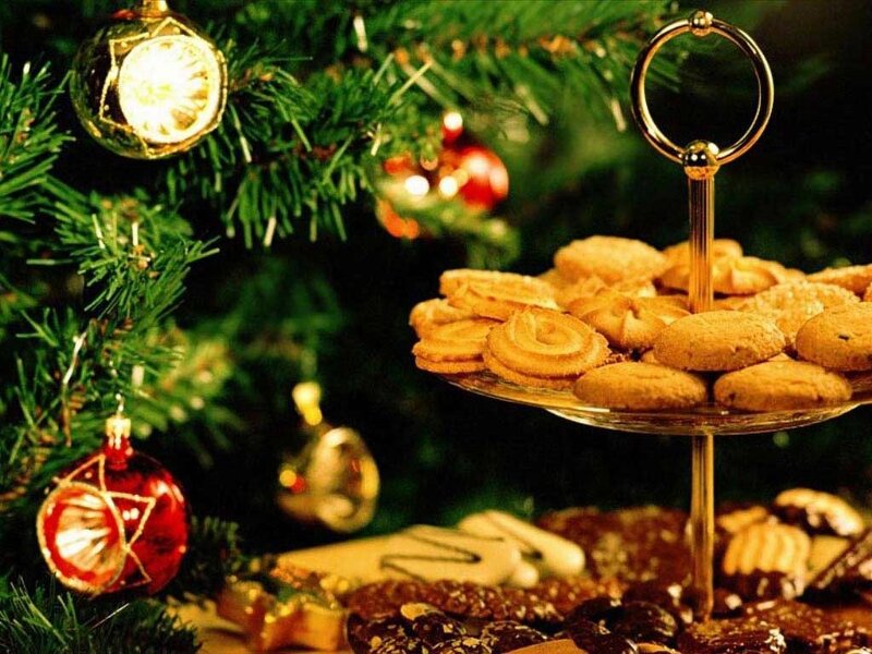 Christmas Cookies on Stand