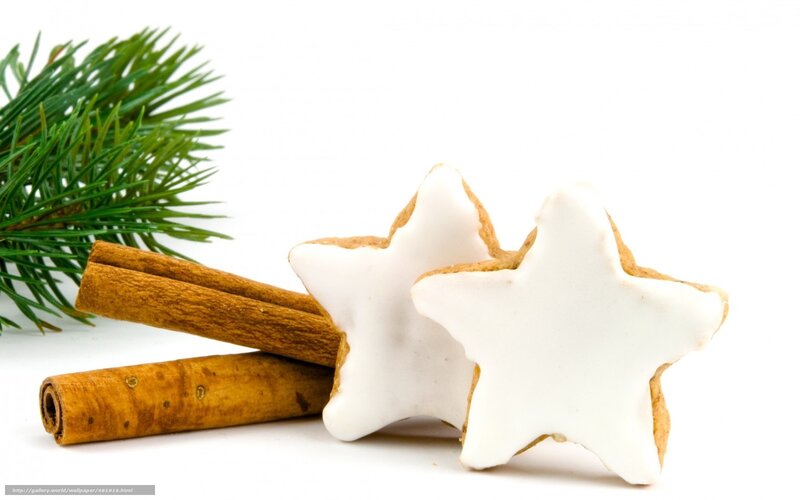 Christmas cookies with cinnamon