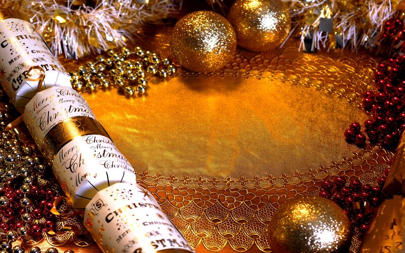 Christmas Crackers and Ornaments