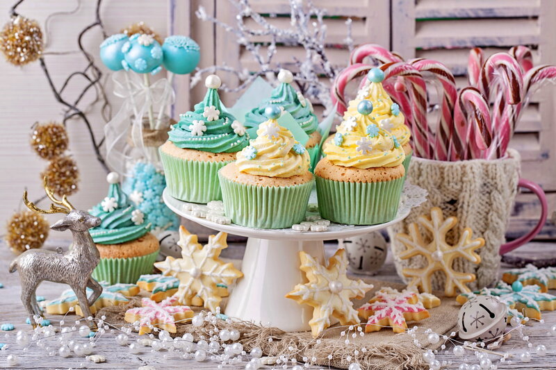 Christmas Cupcakes and Cookies — Green