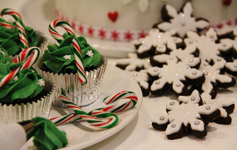 Christmas Cupcakes and Cookies
