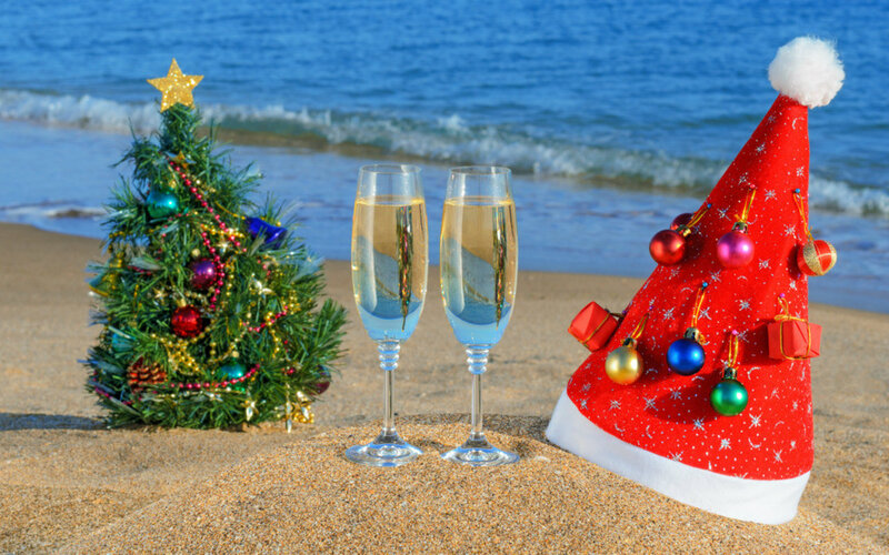 Christmas Decorations on Beach — Blue
