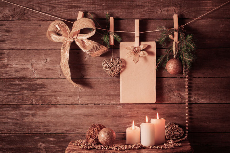 Christmas Decorations on Wood — Brown, Cozy