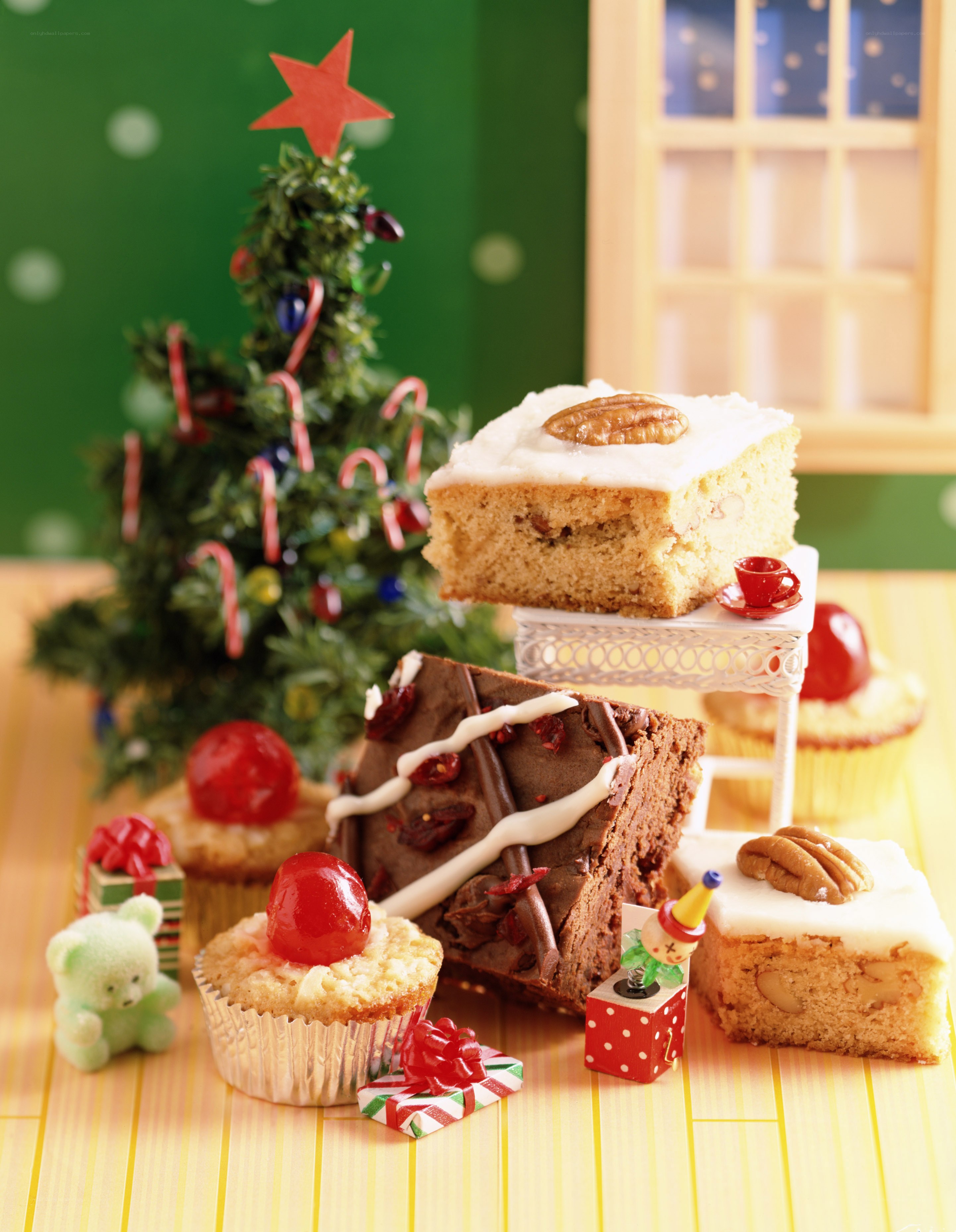 Christmas desserts display