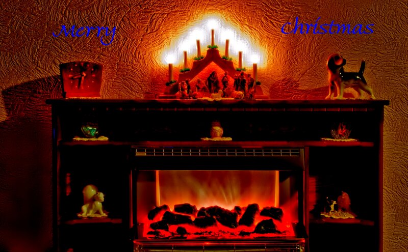 Christmas Fireplace Display