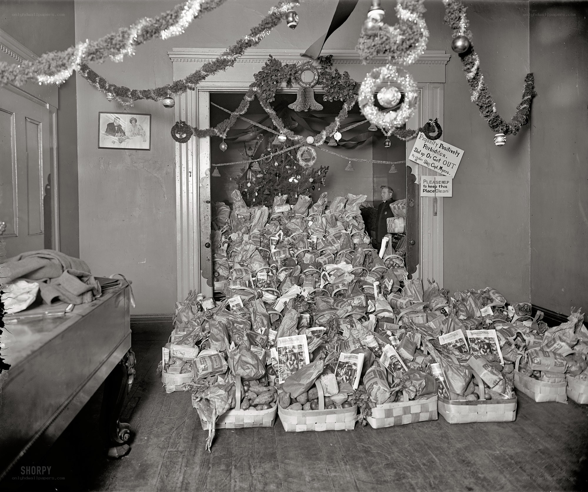 Christmas food donations