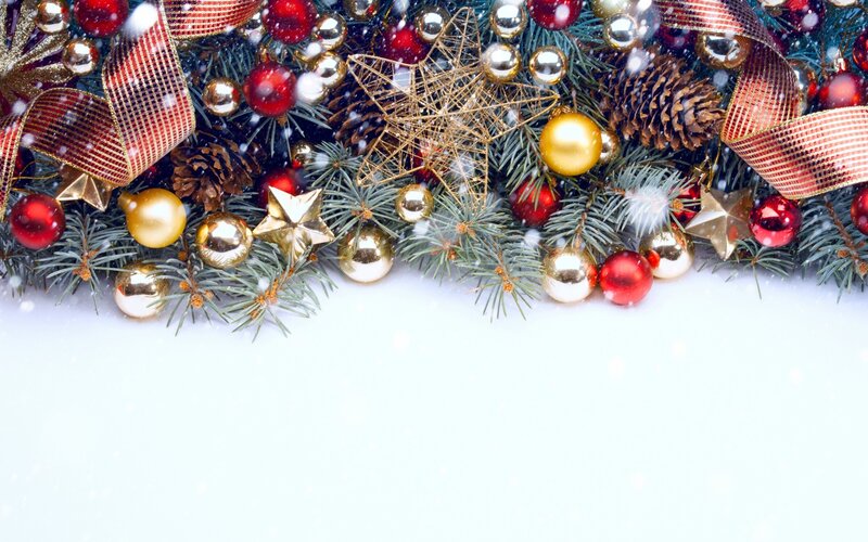 Christmas Garland Border — Green