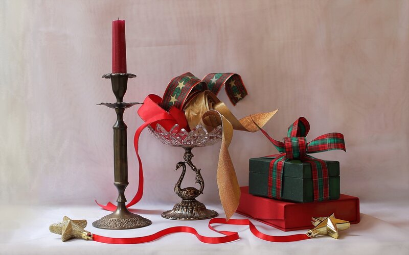 Christmas gift arrangement