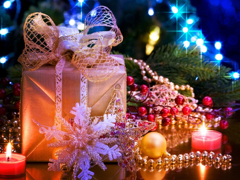 Christmas Gift with Decorations — Gold