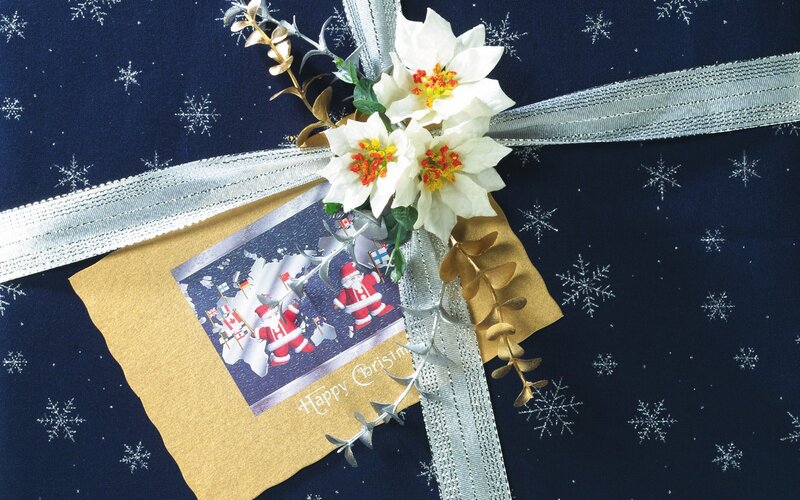 Christmas gift with flowers
