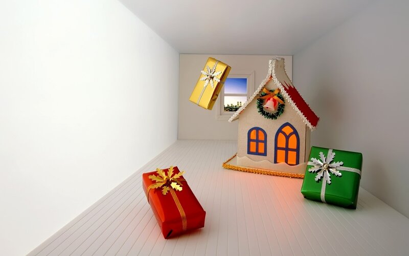 Christmas House and Gifts