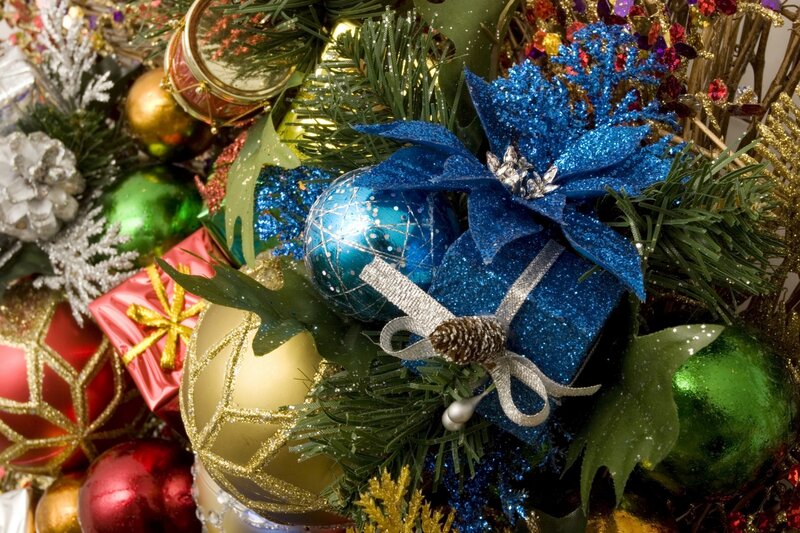 Christmas Ornament Arrangement — Blue