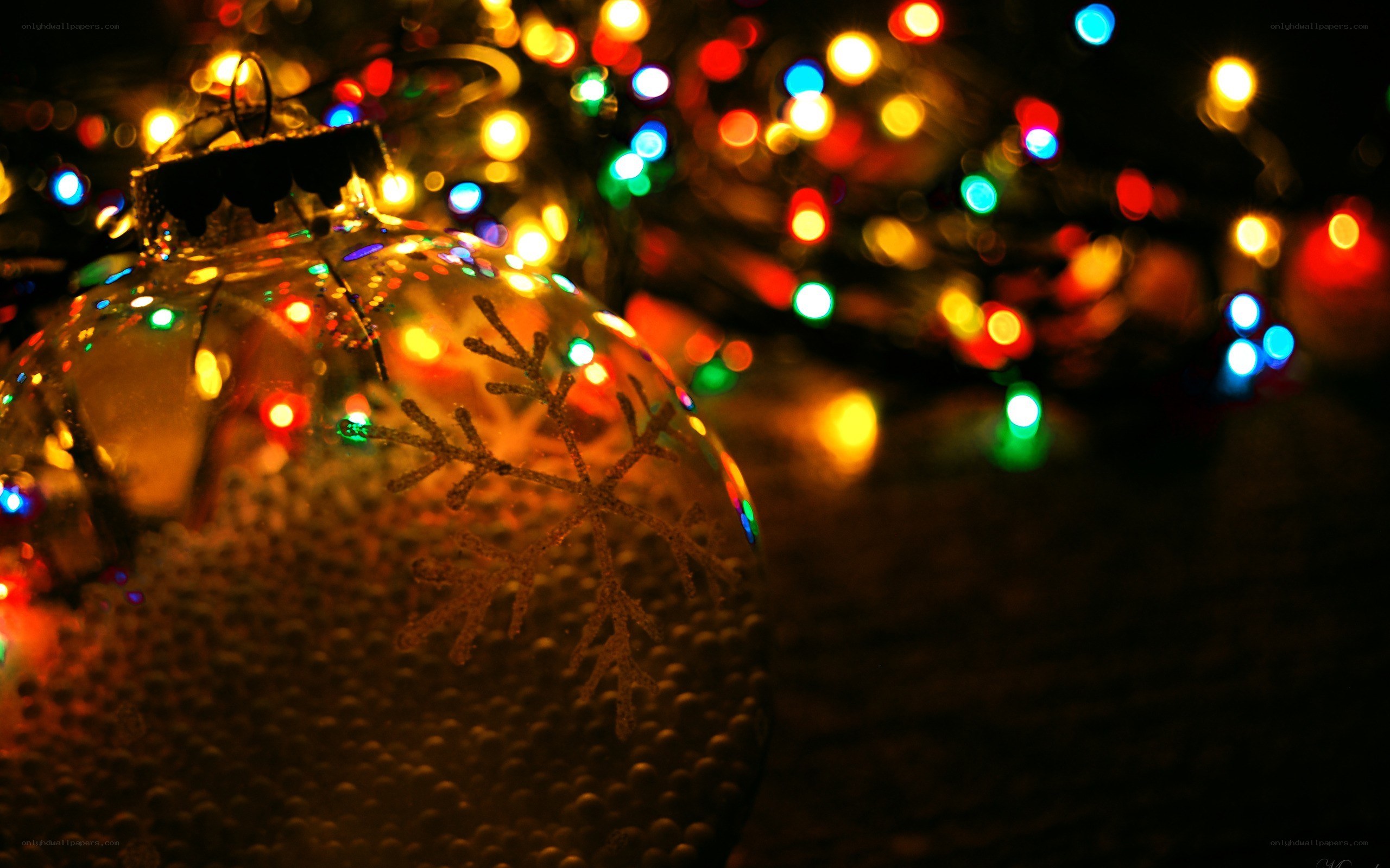 Christmas ornament with lights