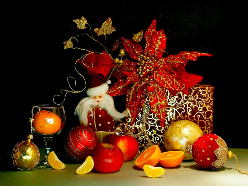 Christmas Ornaments and Fruit — Red