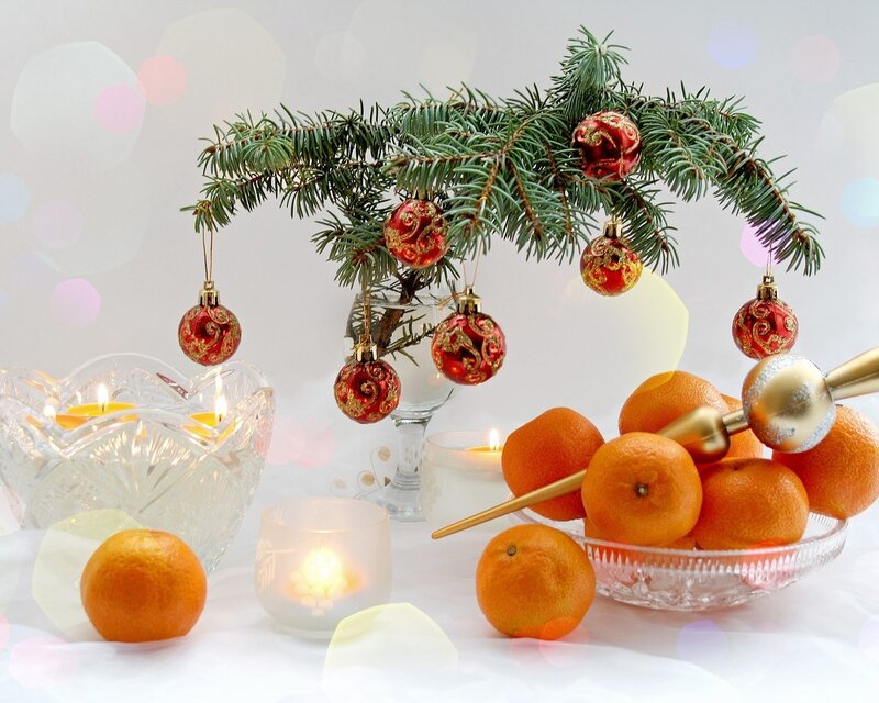 Christmas Ornaments and Oranges — White
