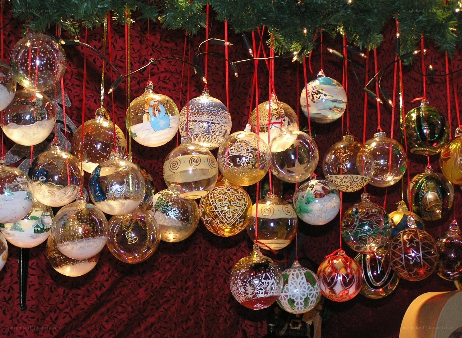 Christmas ornaments display
