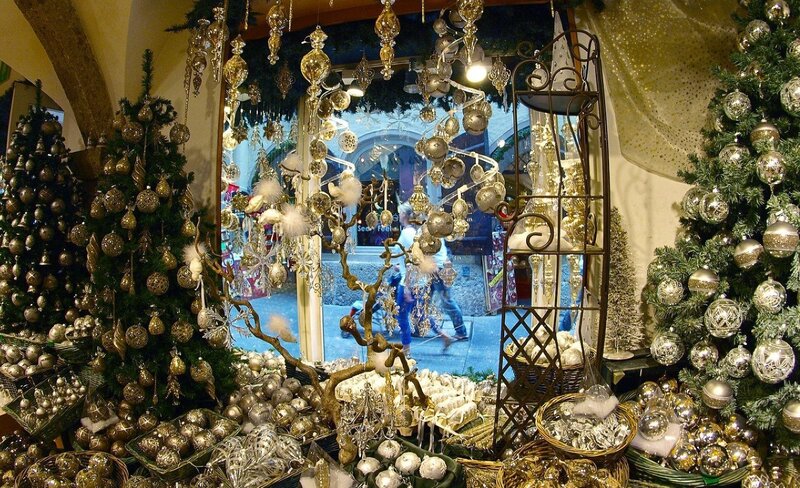 Christmas Ornaments Display — Gold, Festive, Winter