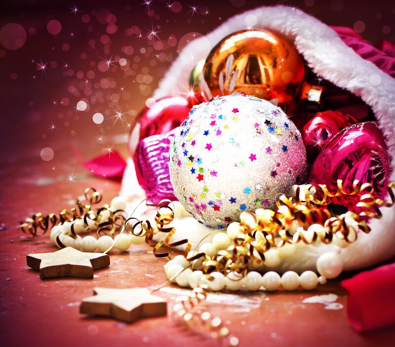 Christmas Ornaments in Sack — Red