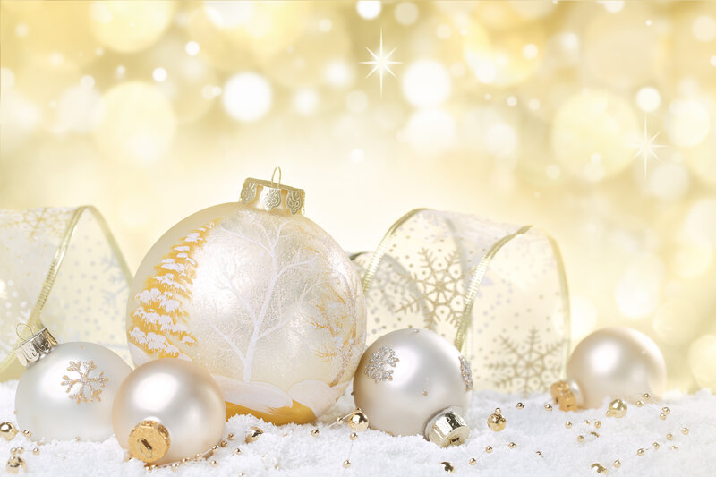 Christmas Ornaments in Snow — Gold