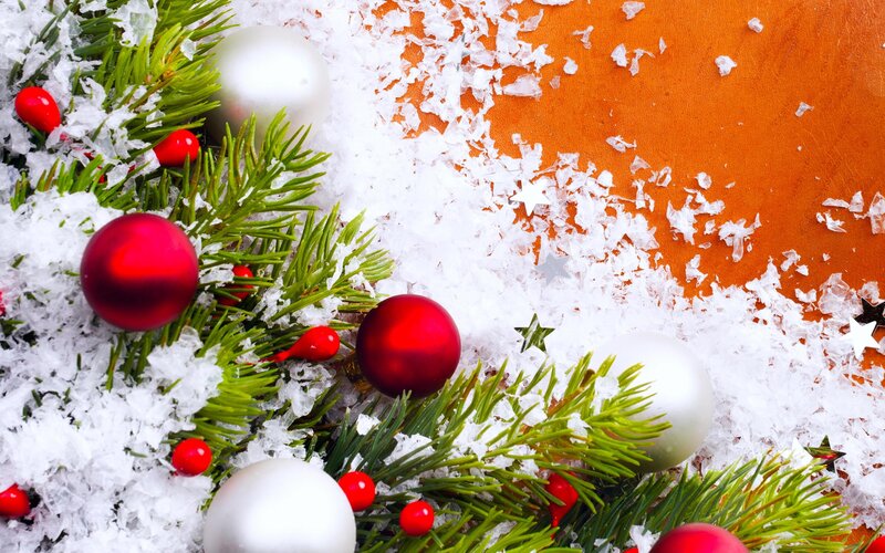 Christmas Ornaments on Snow — Green, Festive