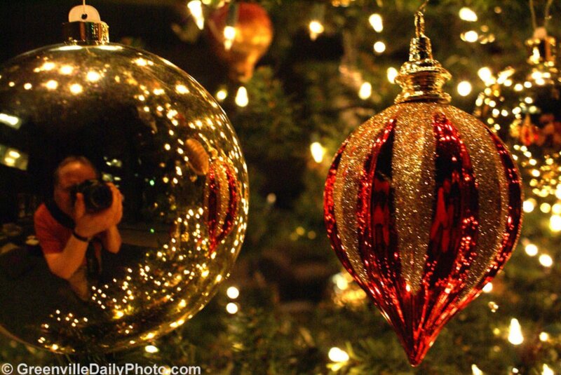 Christmas Ornaments on Tree — Gold