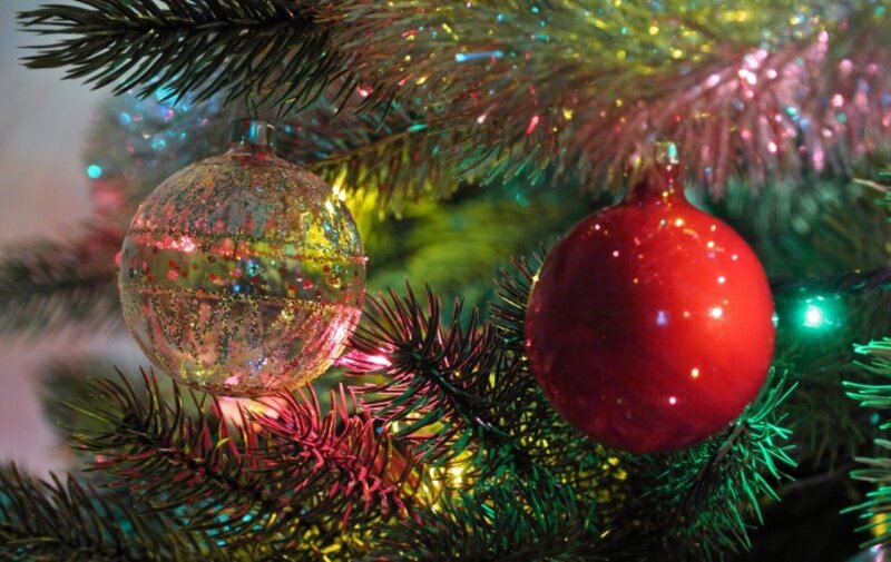 Christmas Ornaments on Tree — Red, Festive