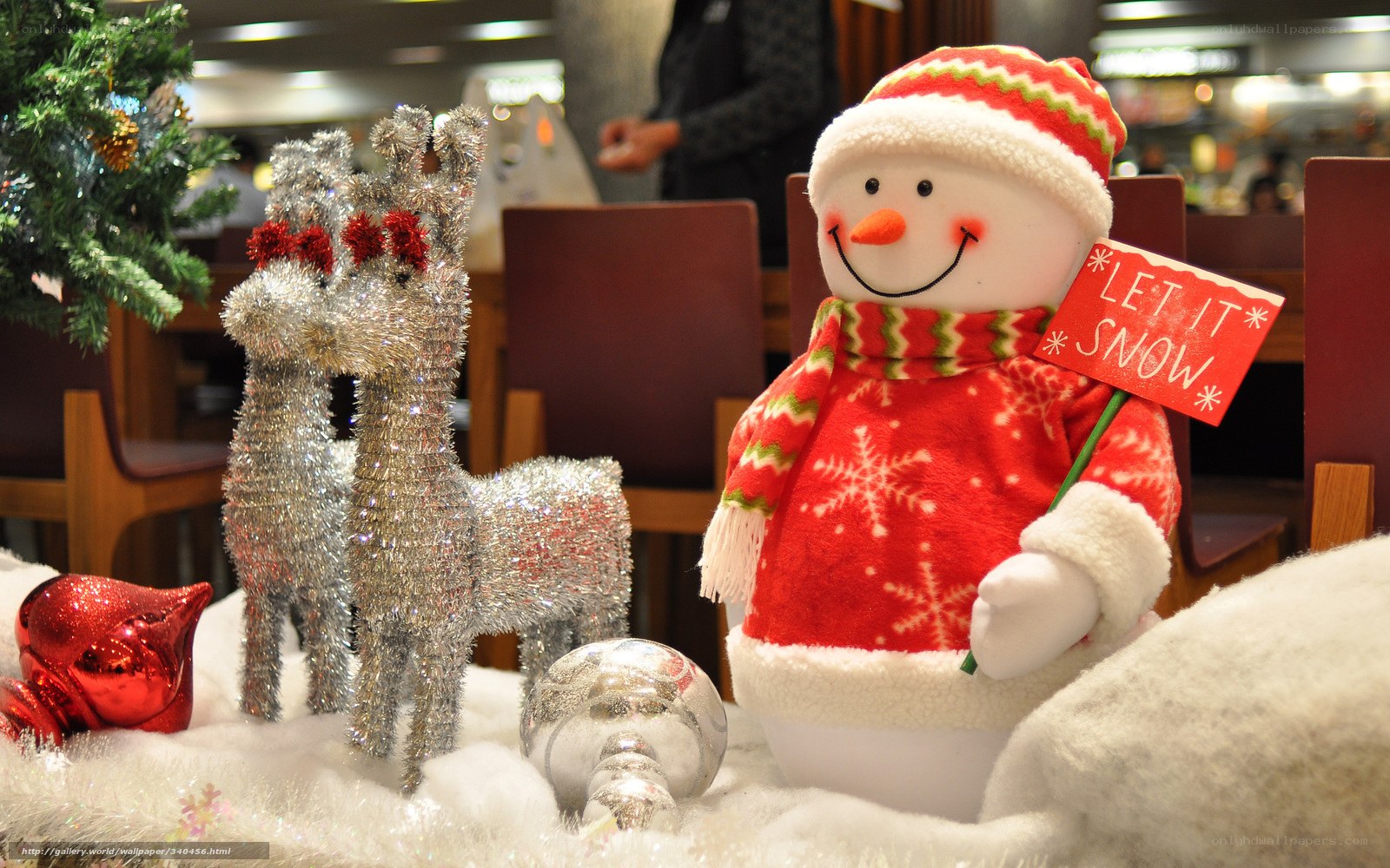 Christmas snowman and reindeer display