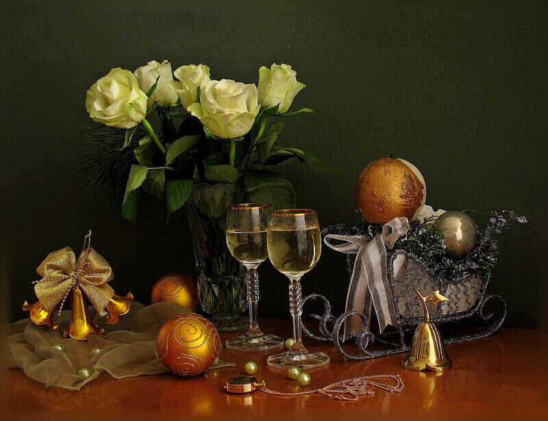 Christmas Still Life — Green, Festive