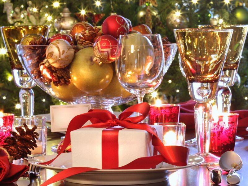 Christmas Table Setting — Red, Festive, Night, Photograph, Gift Box