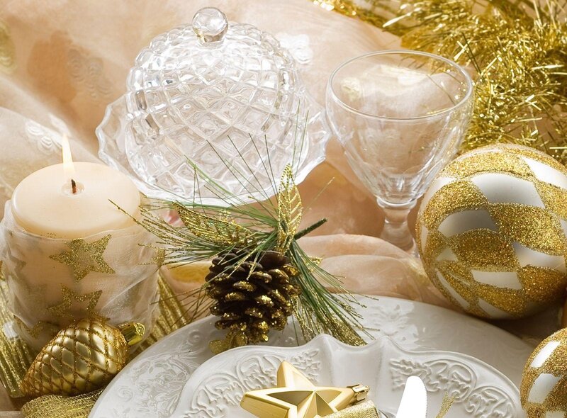 Christmas table setting
