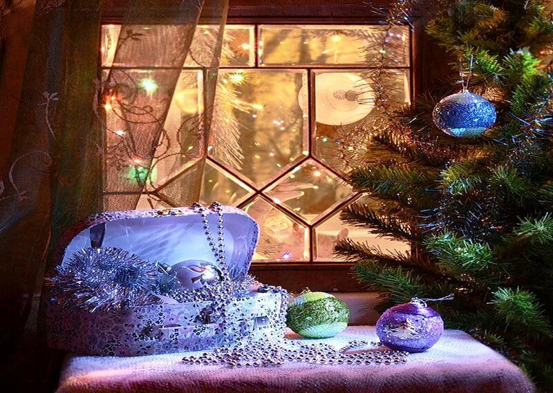 Christmas Tree and Gift Box
