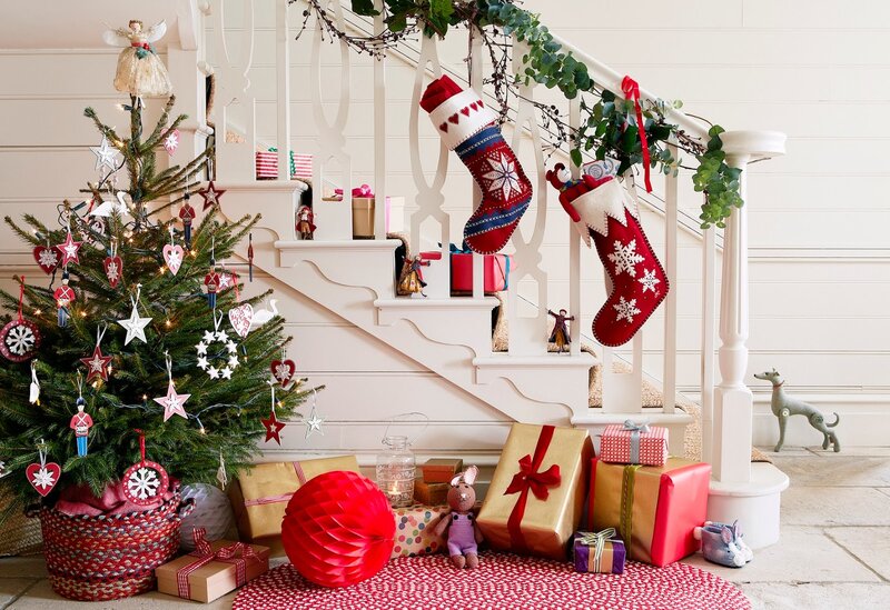 Christmas Tree and Gifts — Red, Festive, Winter