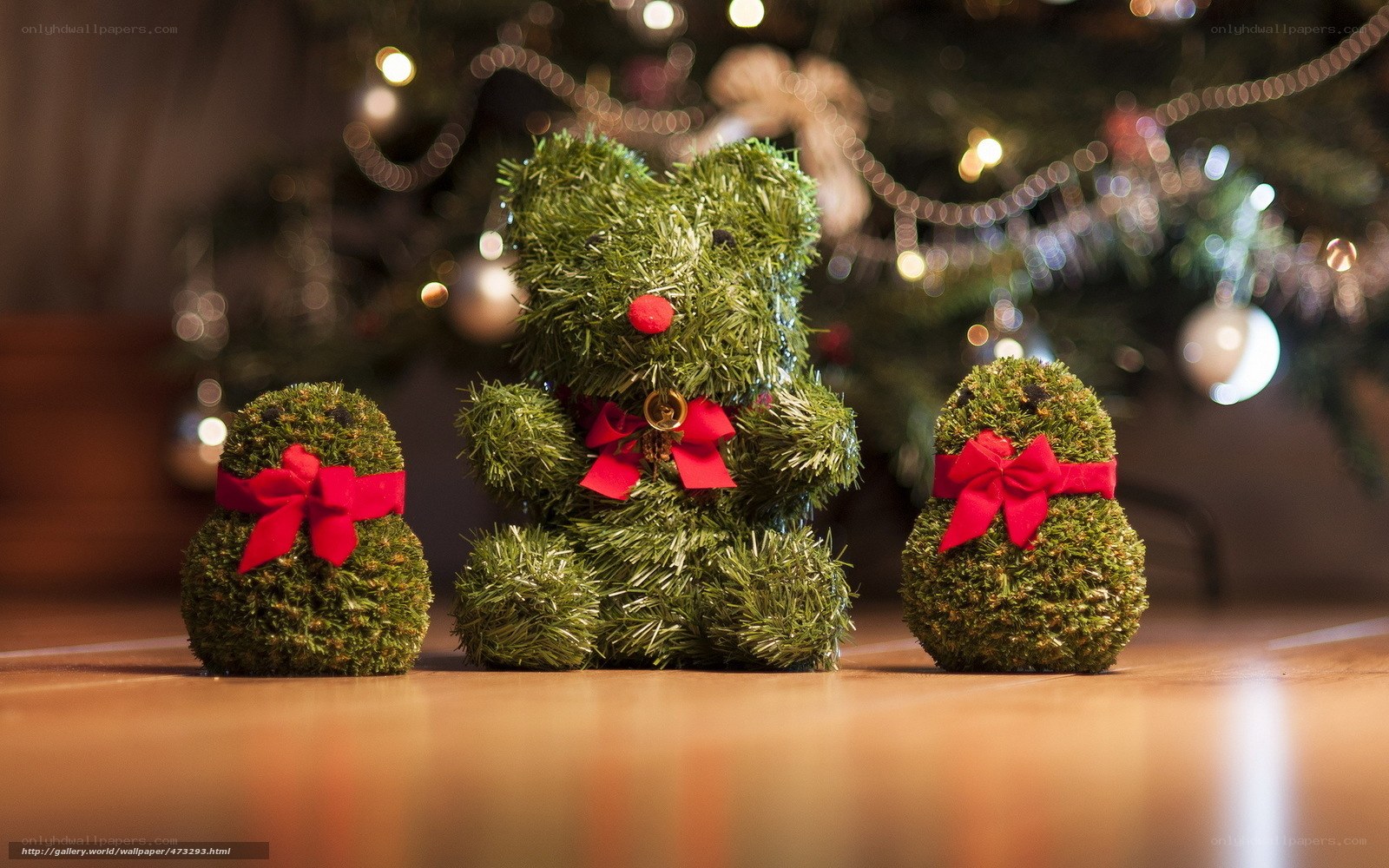 Christmas tree bear ornaments