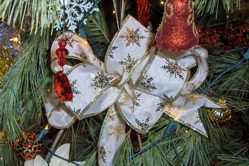 Christmas Tree Bow