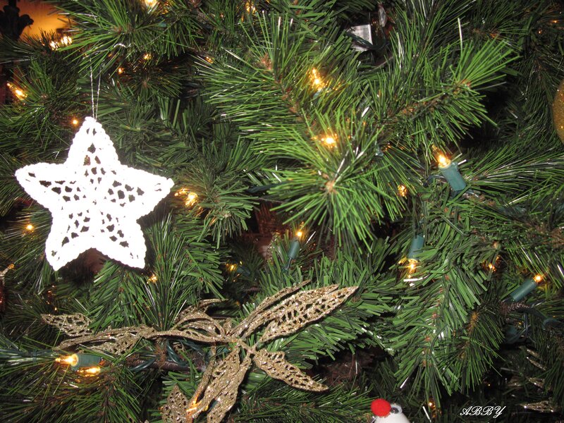 Christmas Tree Decorations — Green, Festive, Night, Photograph